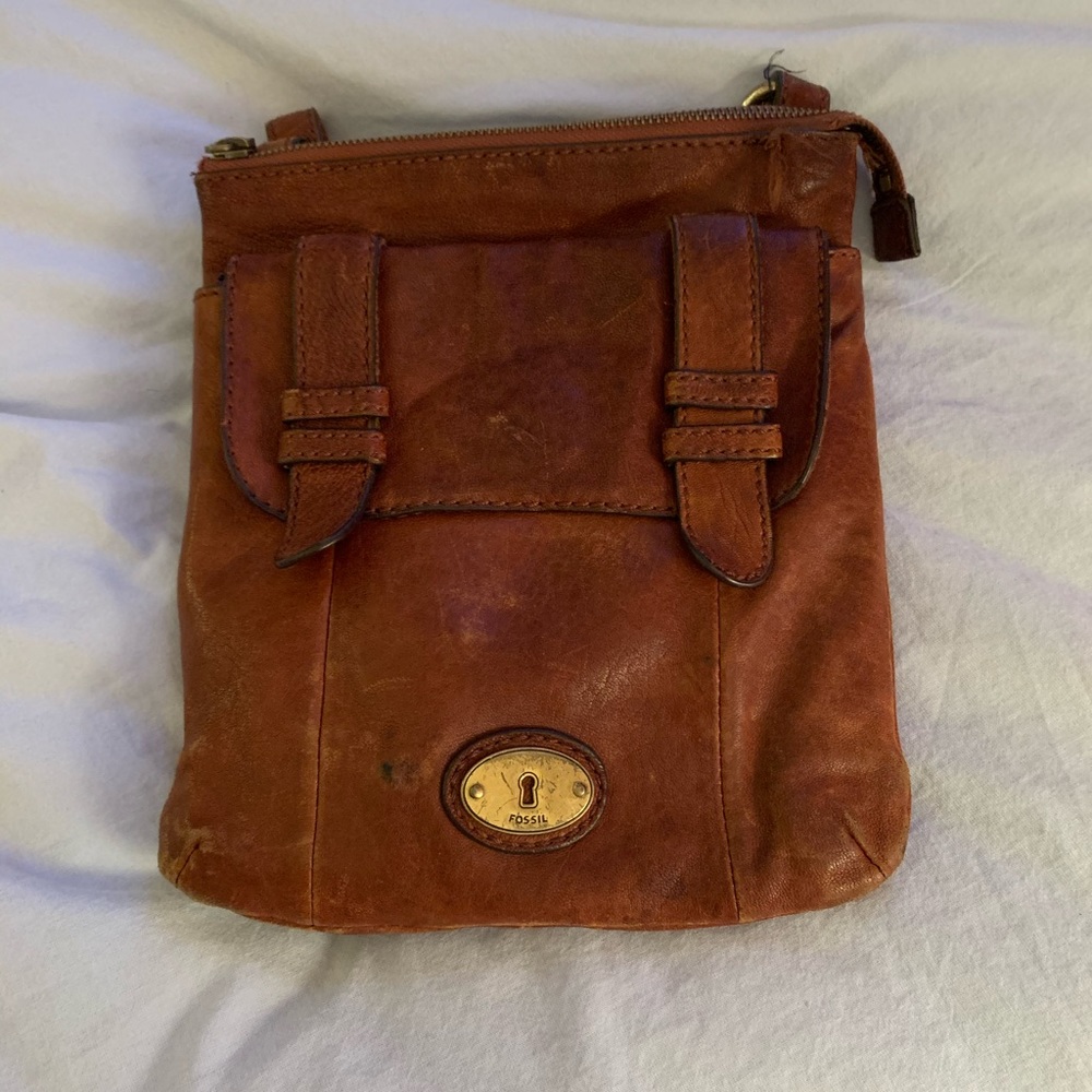 Brown leather Fossil crossbody purse